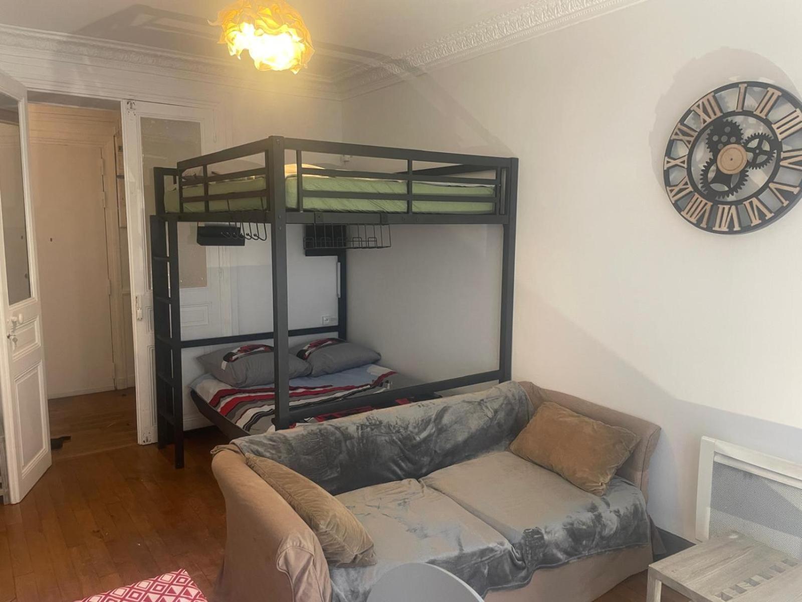 Chambres Privees Dans Un Appartement De 2 Pieces A Paris 13E エクステリア 写真